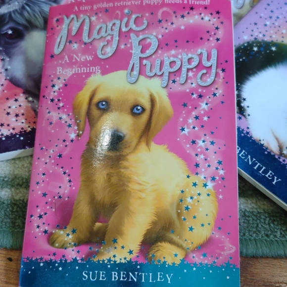 Books - Picture 3 of 5